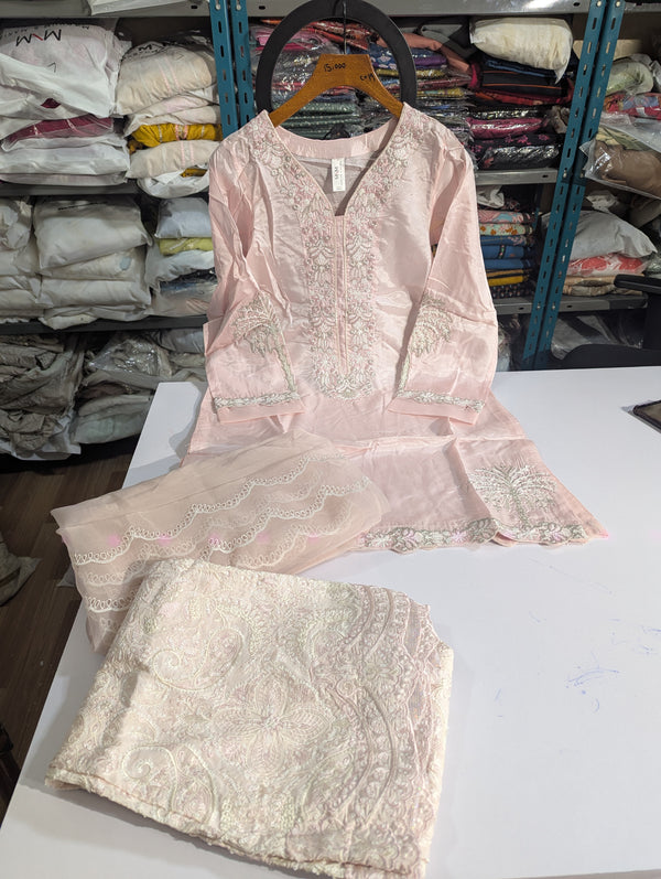 MnM silk 2pc 5634