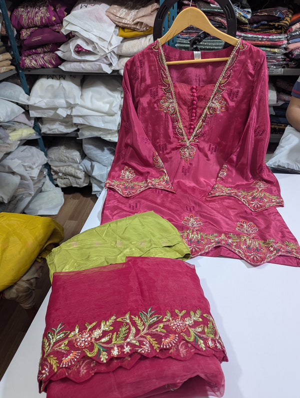 MnM silk 3pcs with Organza Dupatta 7790
