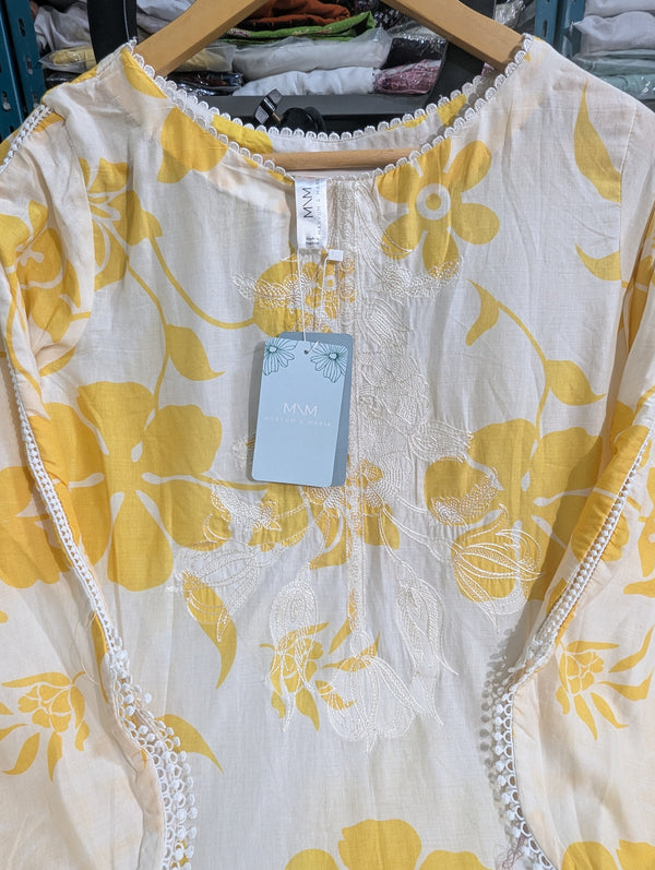 MnM luxury lawn 3pcs organza Dupatta 5609