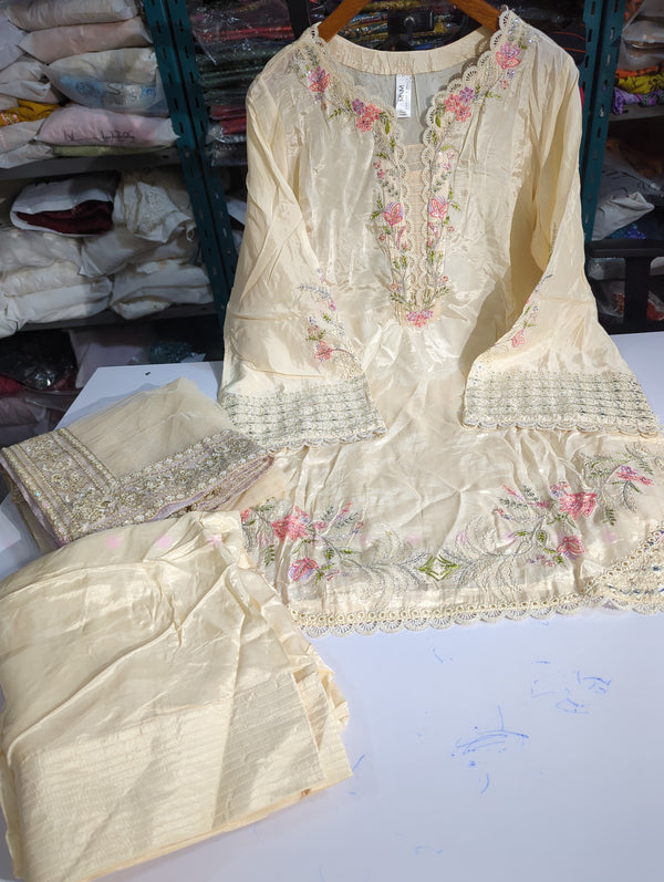 MnM silk 3pc 2138