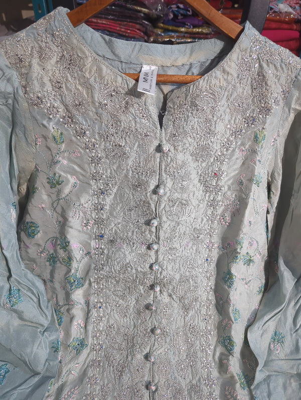 MnM silk 3pc 122