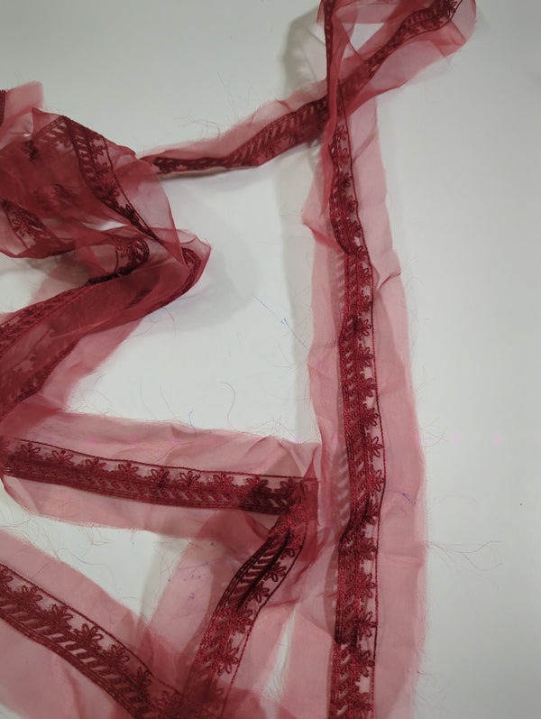 Organza border 478