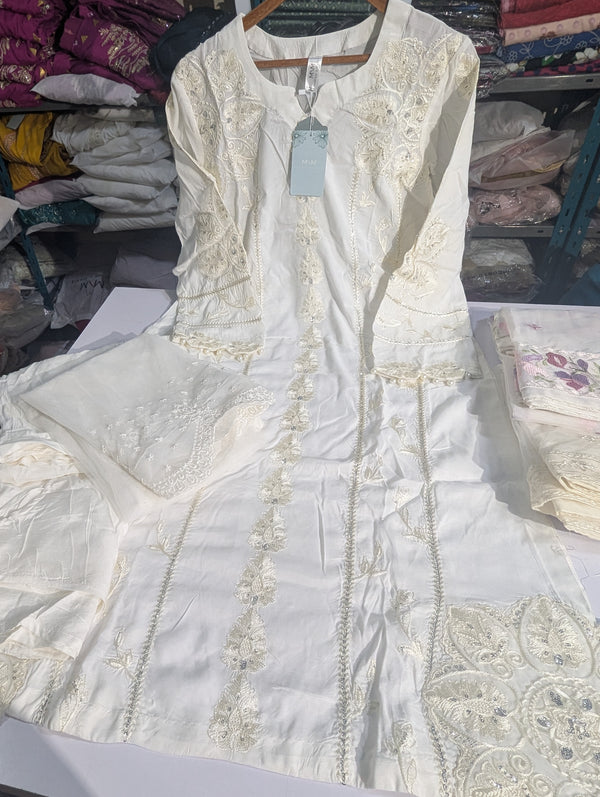 MnM silk 3pc 6541
