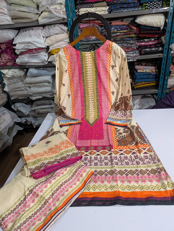 MnM silk 3pc 4567
