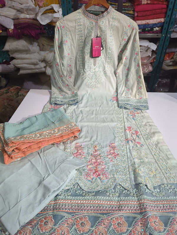 MnM lawn 3pc 610