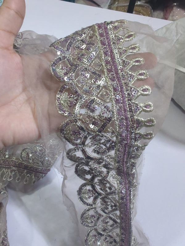 Organza border 3577